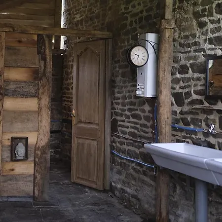 La Billardiere A La Ferme