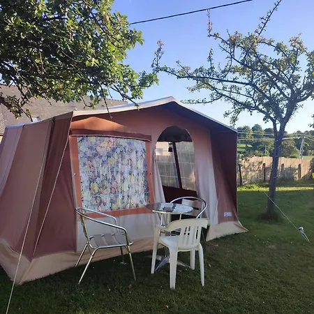 La Billardiere A La Ferme Campsite
