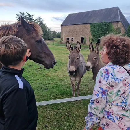 La Billardiere A La Ferme